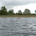 im Hintergrund die Burgwallinsel